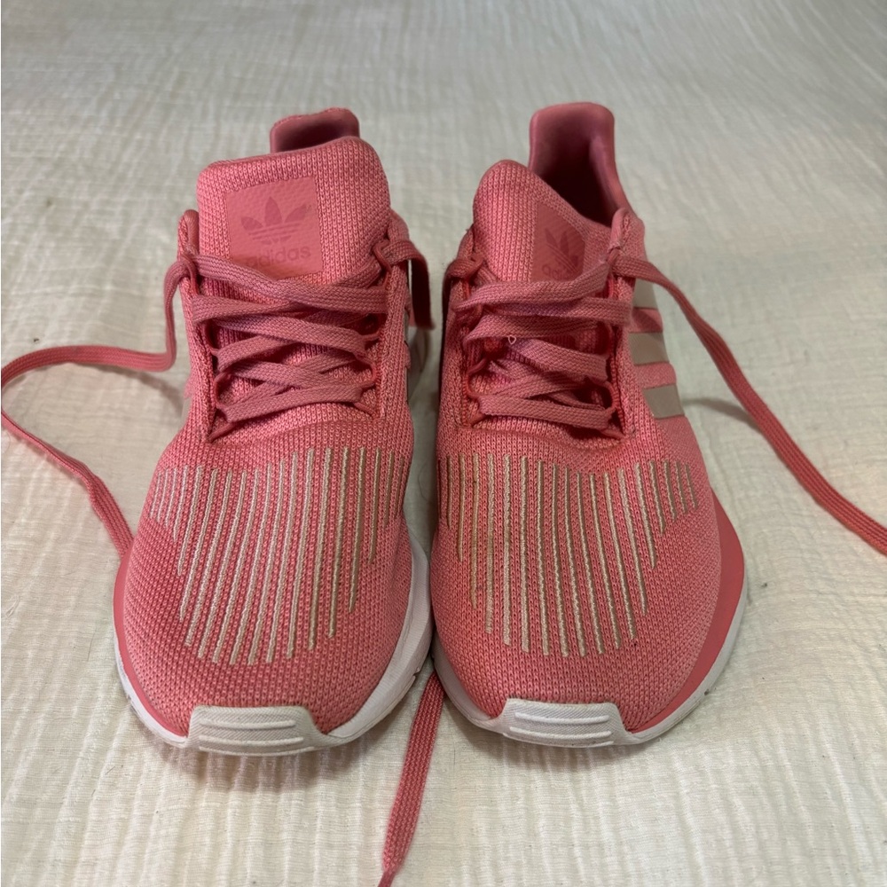 Adidas Swift Run Shoes